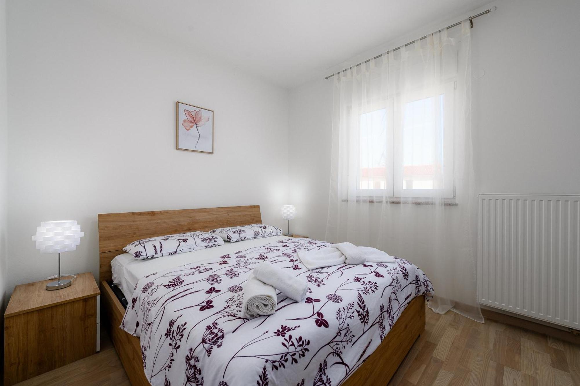 Stancija Amorozo 5 - Apartment N. 7 Porec Exterior photo